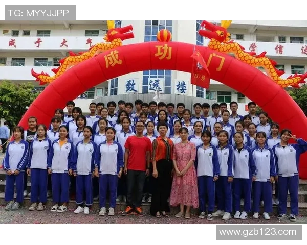 哥哥我想做足球场的球星梦想起航成就辉煌未来